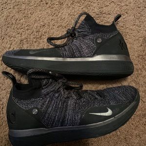 KD 11 Basketball Shoes Size 9